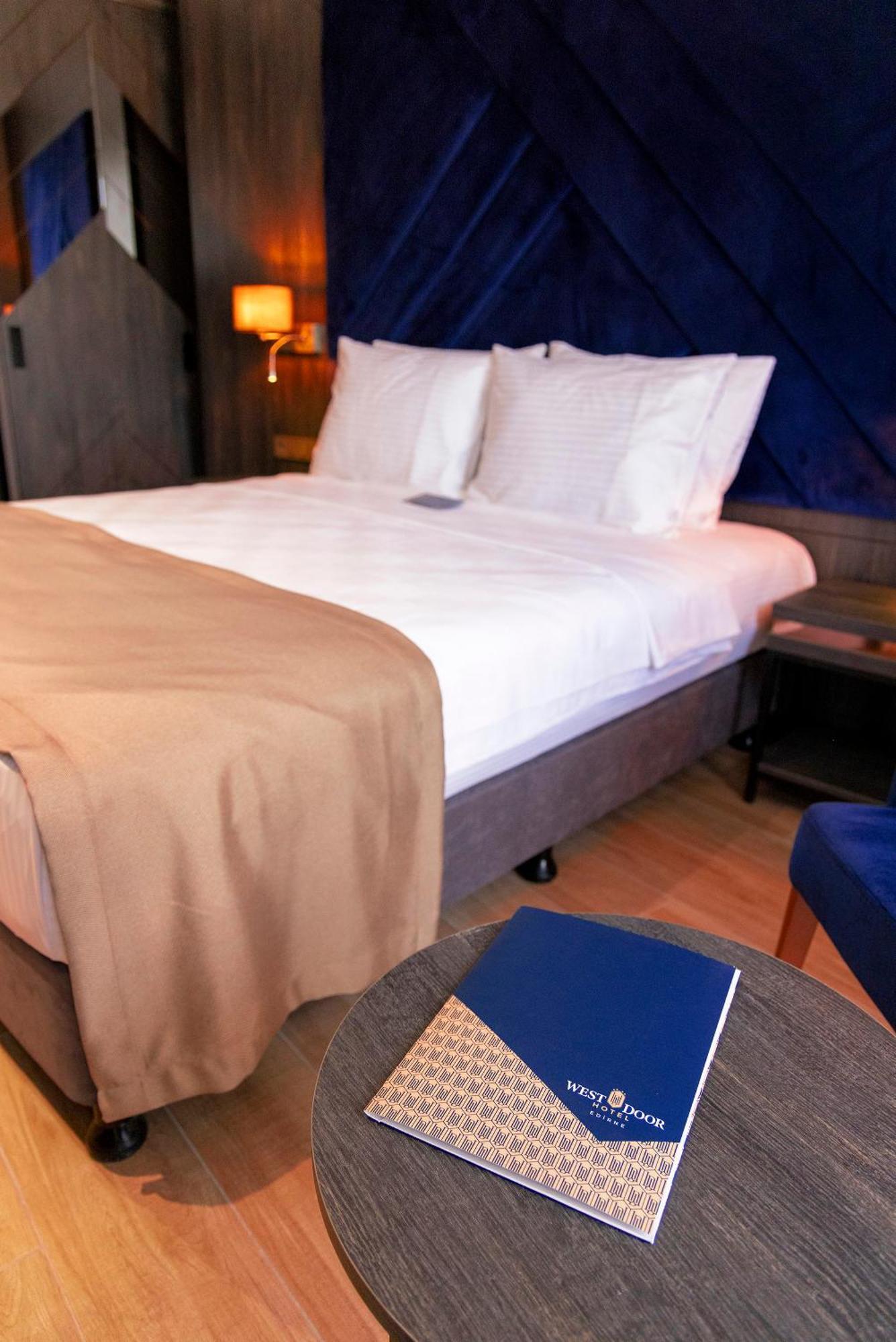 Westdoor Hotel 埃迪尔内 外观 照片