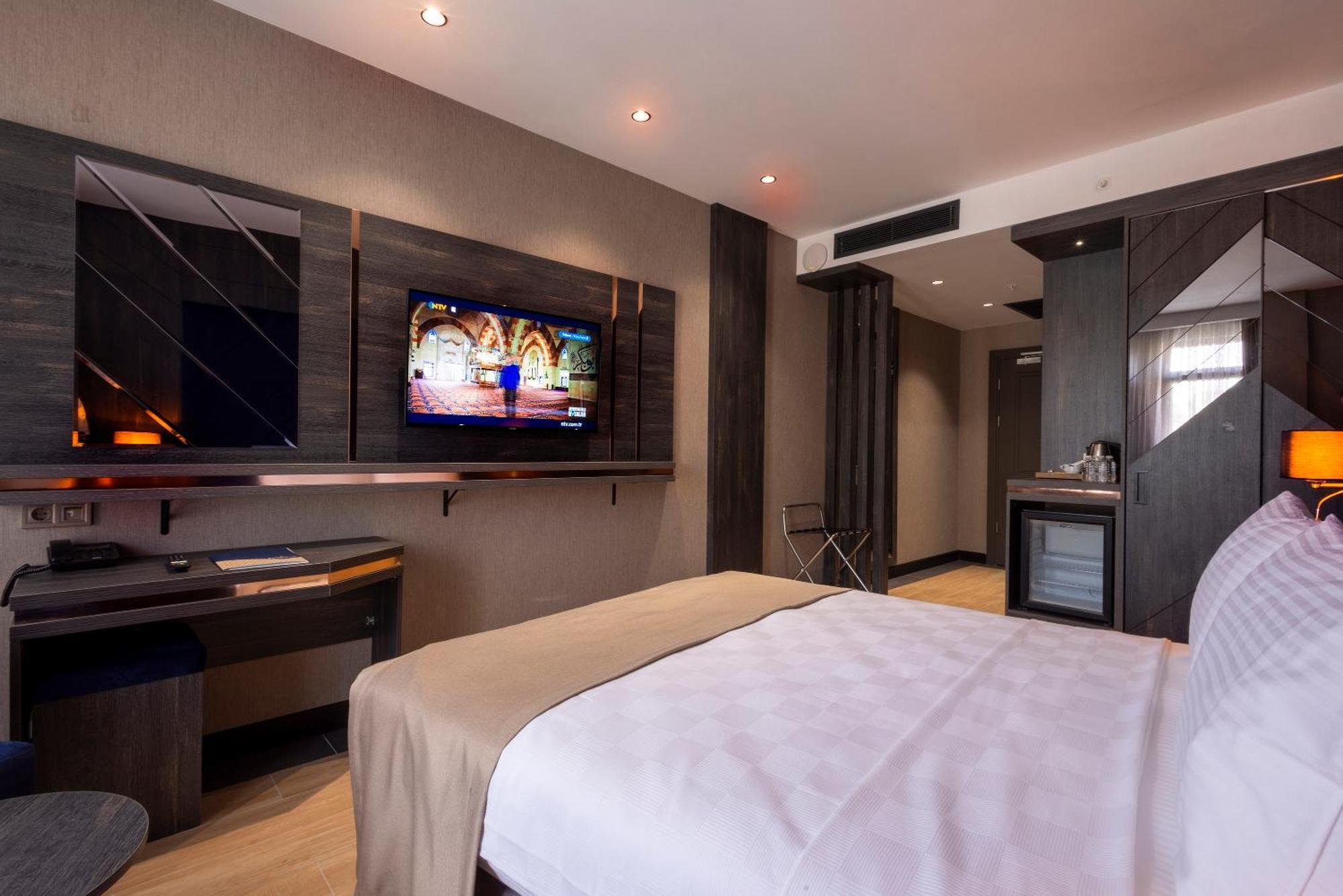 Westdoor Hotel 埃迪尔内 外观 照片