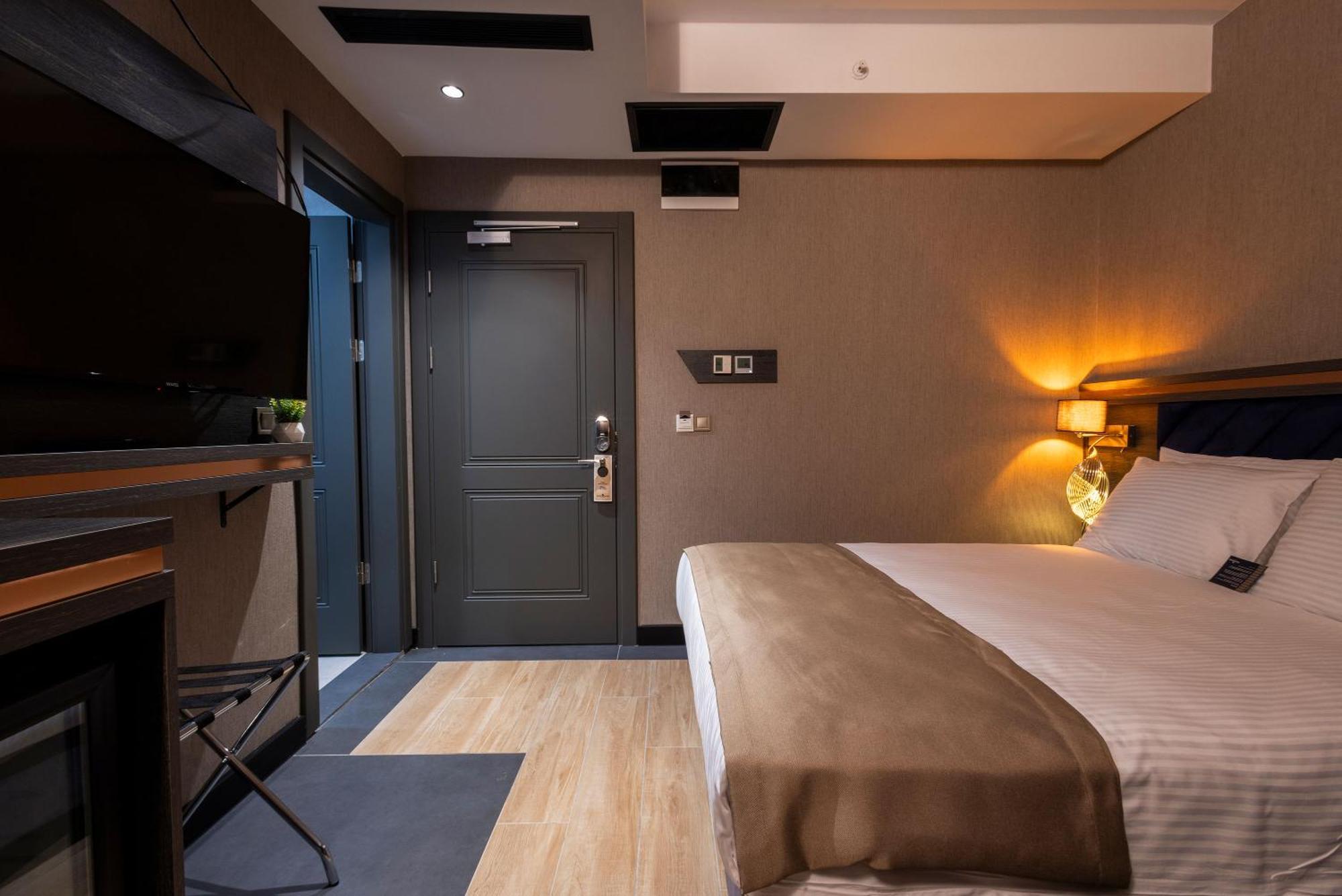 Westdoor Hotel 埃迪尔内 外观 照片