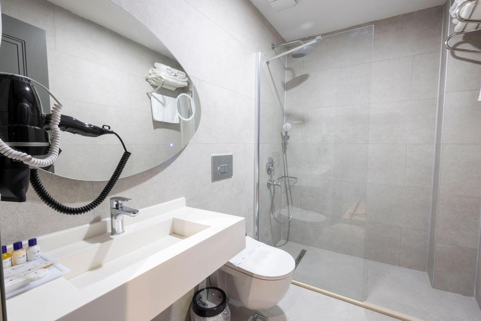 Westdoor Hotel 埃迪尔内 外观 照片