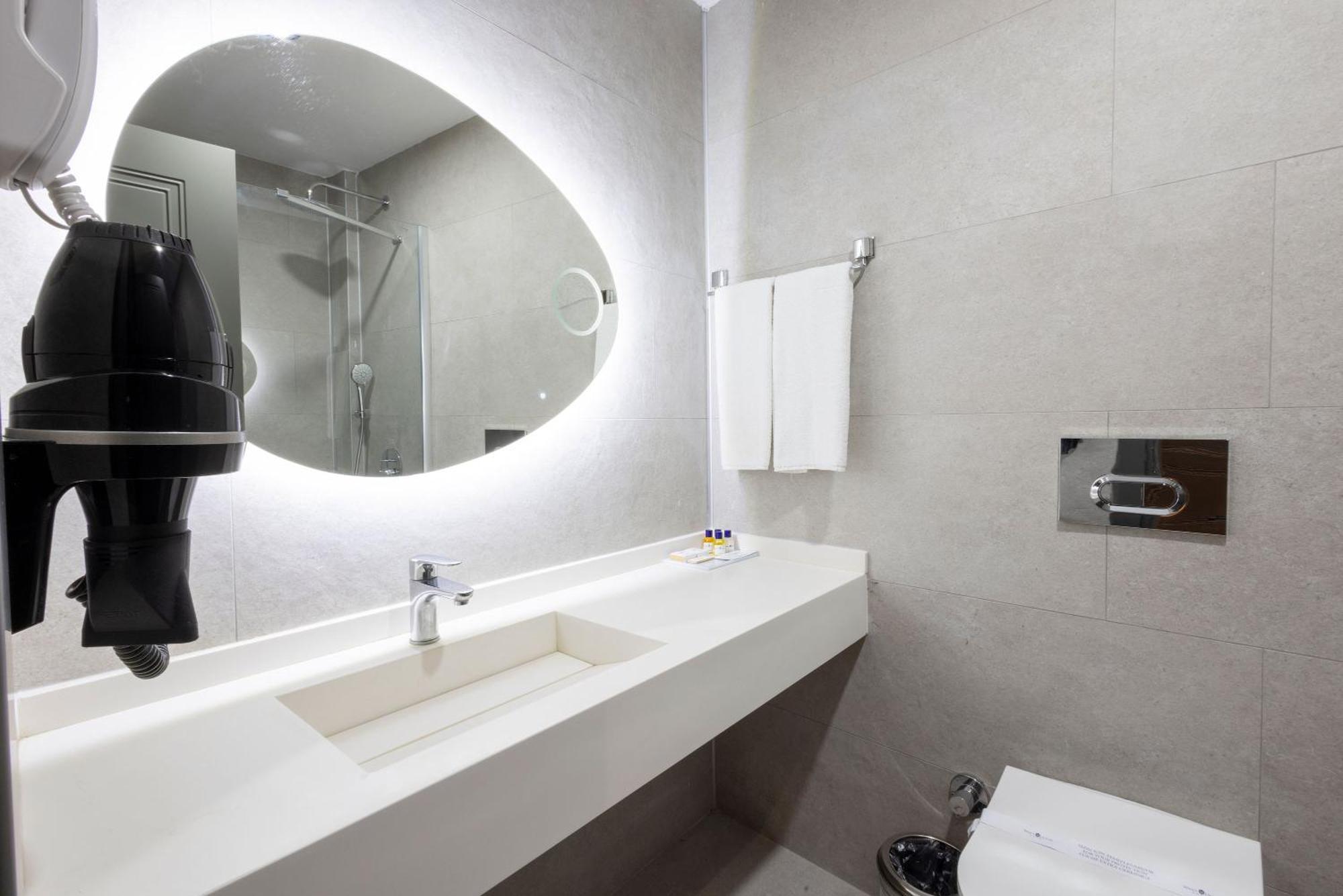 Westdoor Hotel 埃迪尔内 外观 照片