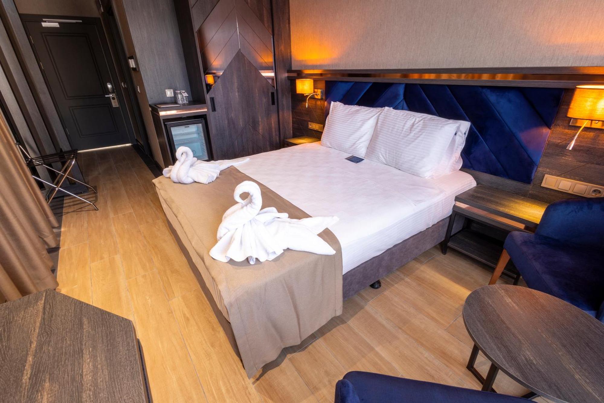 Westdoor Hotel 埃迪尔内 外观 照片