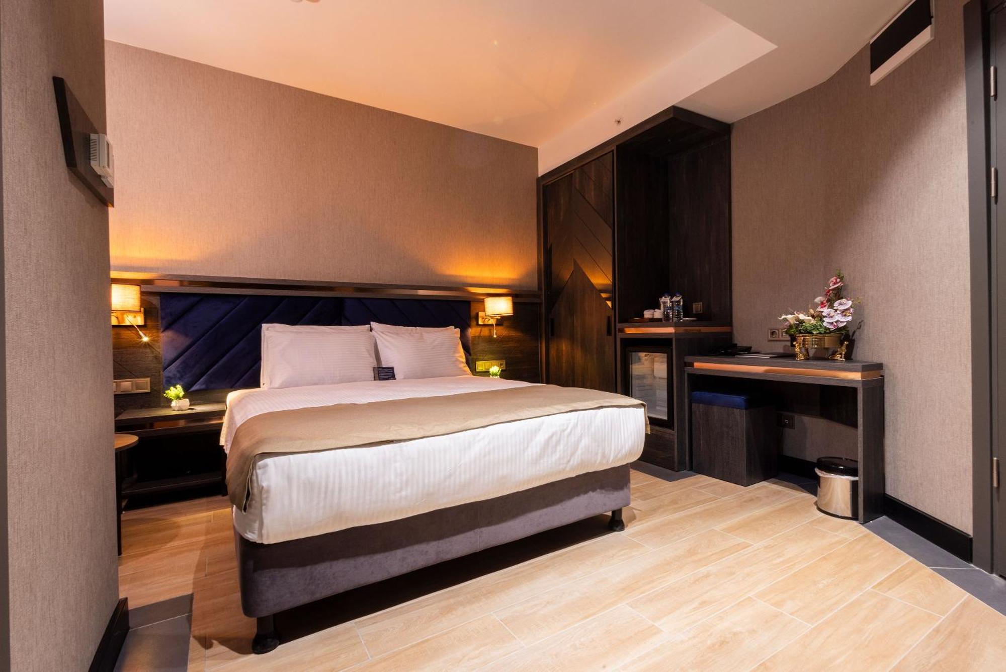 Westdoor Hotel 埃迪尔内 外观 照片
