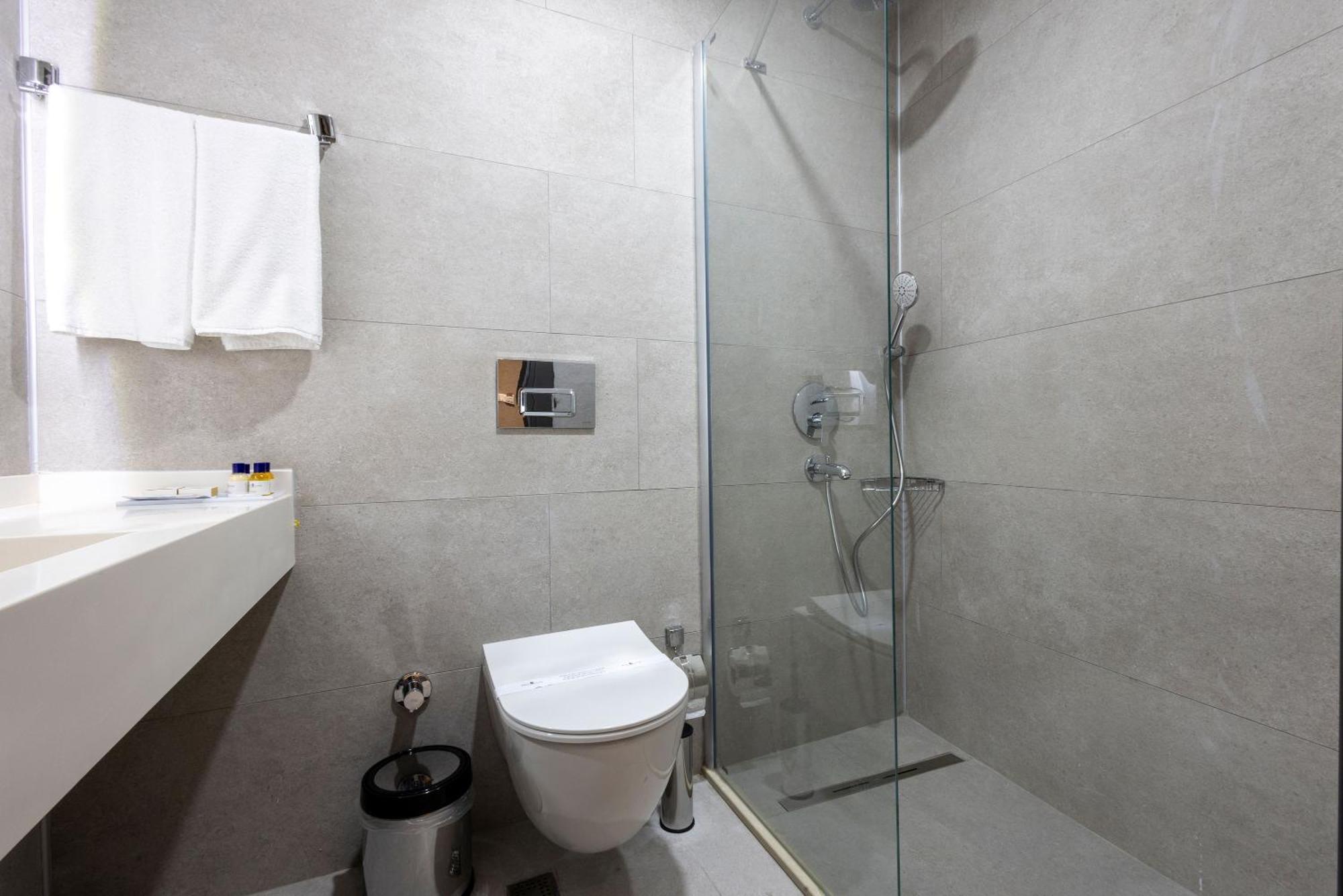 Westdoor Hotel 埃迪尔内 外观 照片
